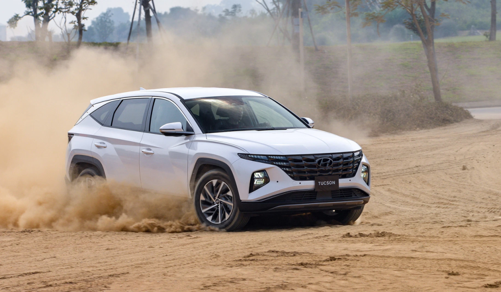 danh-gia-chi-tiet-hyundai-tucson-2022-cong-nghe-hien-dai-dien-mao-dam-chat-tuong-lai