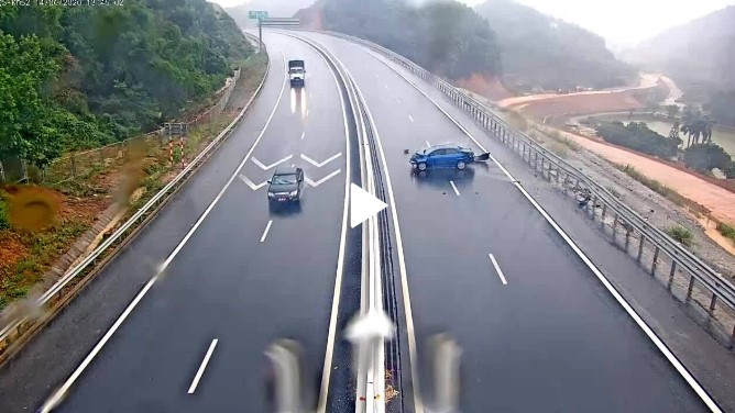 Những điều cần nhớ trước khi lái xe vào đường cao tốc - ảnh 3