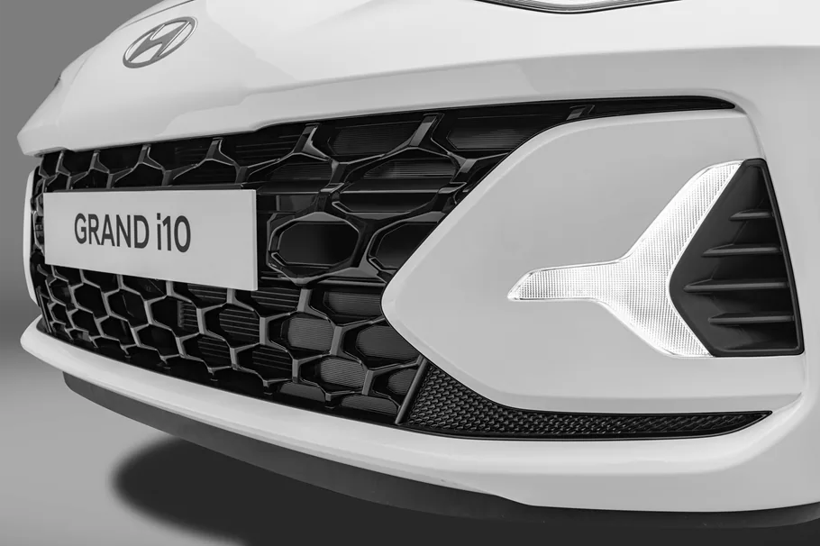 Grand i10 Hatchback - Đèn định vị ban ngày LED