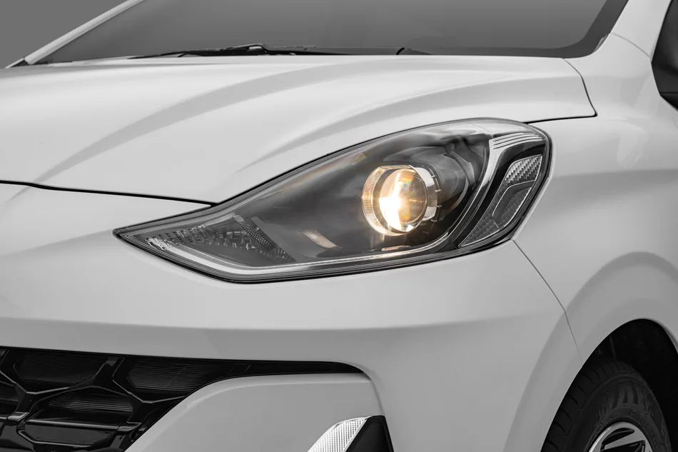 Grand i10 Hatchback - Đèn pha Halogen Projector