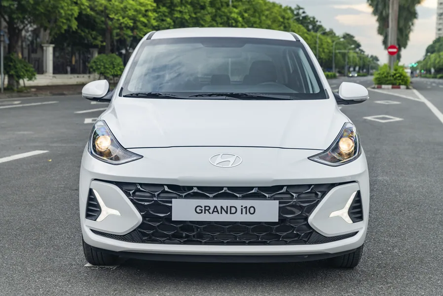 Grand i10 Hatchback - Gương mặt cá tính, dễ nhận diện