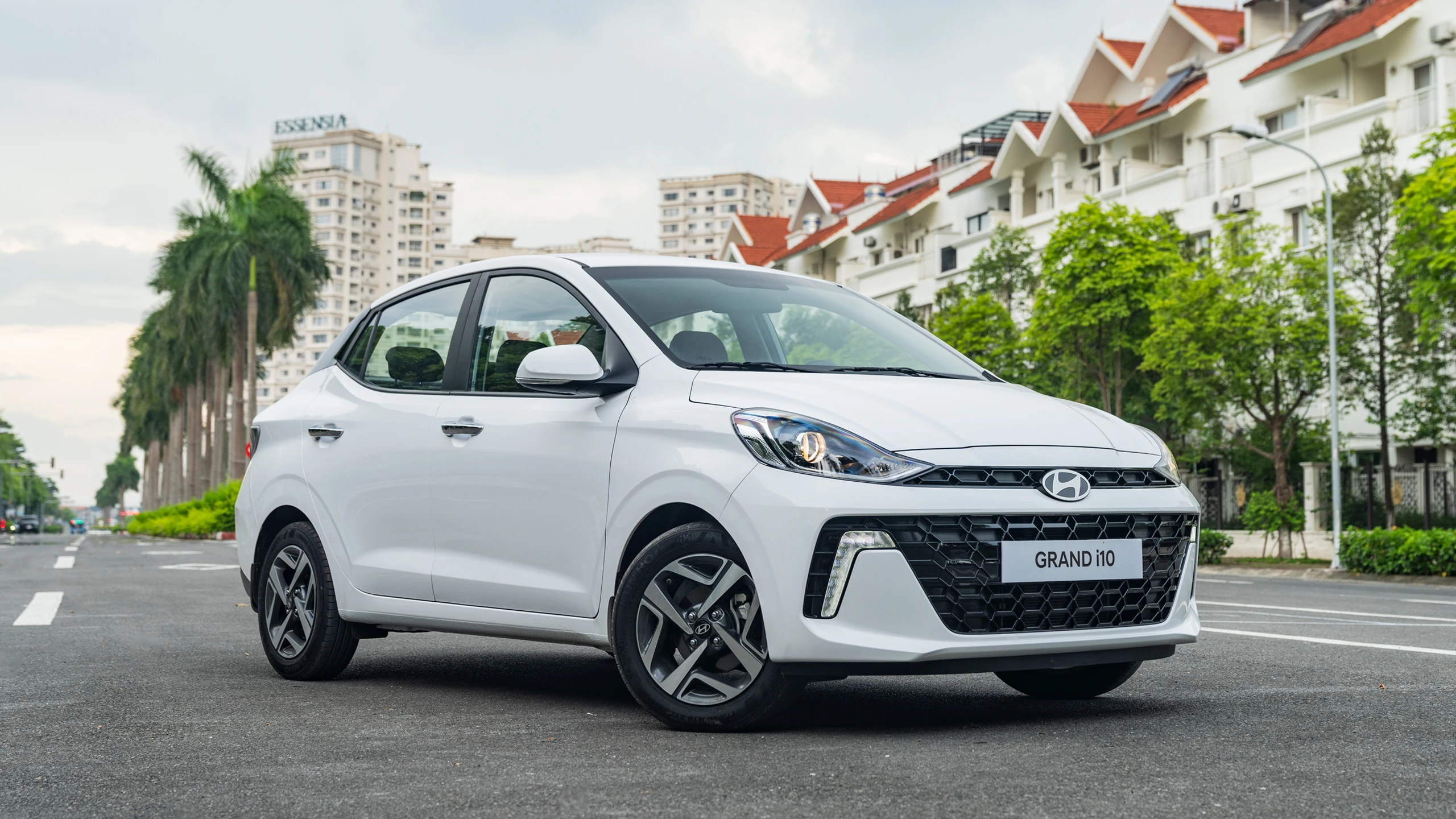 hyundai-grandi10-sedan