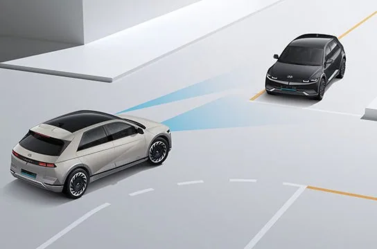 IONIQ 5 - Hỗ trợ phòng tránh va chạm phía trước FCA
